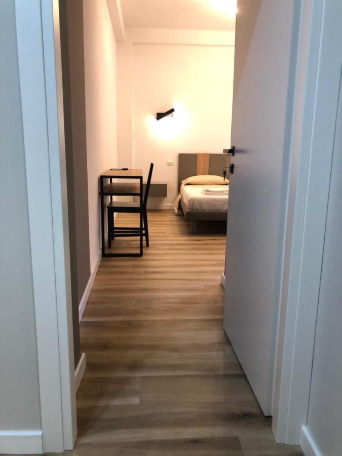 A Due Passi Dalla Scalinata Rooms Caltagirone Luaran gambar