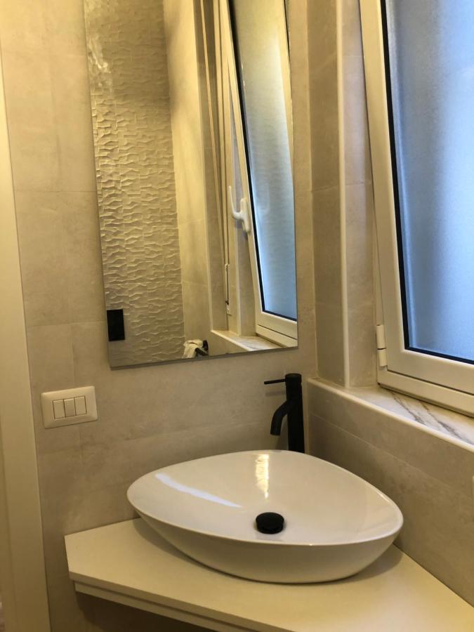 A Due Passi Dalla Scalinata Rooms Caltagirone Luaran gambar